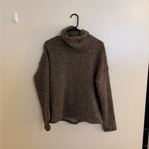 Columbia Brown Marled Turtleneck Sweater
